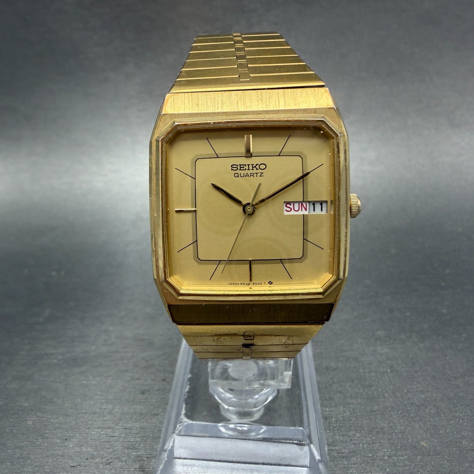 Seiko Watch Men 29mm Champagne Dial Gold Tone Daydate Square 6533-5039 PARTS VTG0