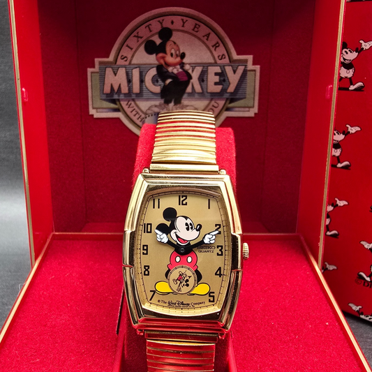 Seiko Mickey Mouse Watch Men 27mm Gold Dial Gold Tone 2K03-5009 New Battery0