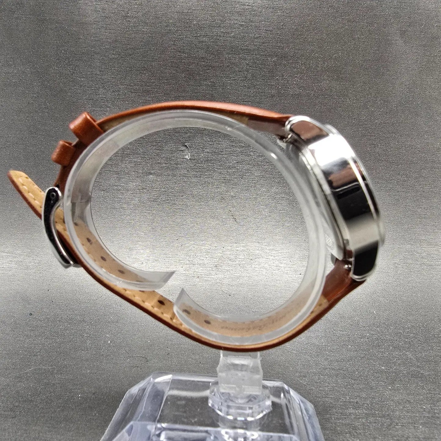 Tommy Bahama Watch Women Silver Dial Steel Round TB2178 New Battery8