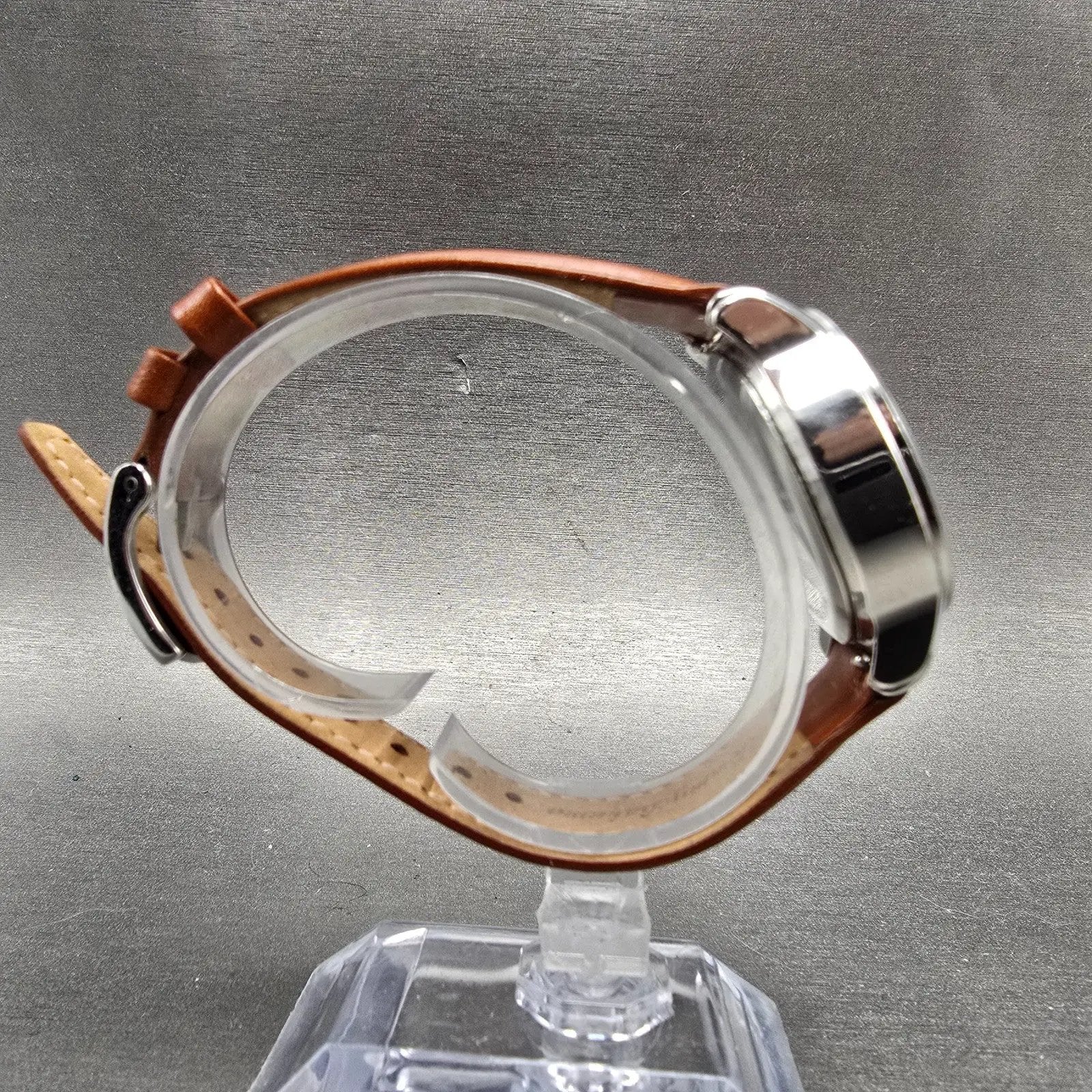 Tommy Bahama Watch Women Silver Dial Steel Round TB2178 New Battery8