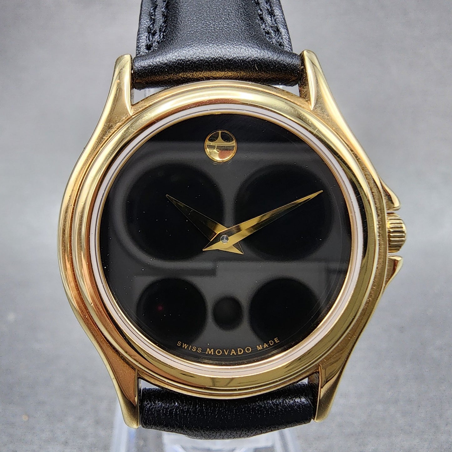 Movado Museum Watch Women 28mm Black Dial Gold Tone Round 0690299 New Battery1