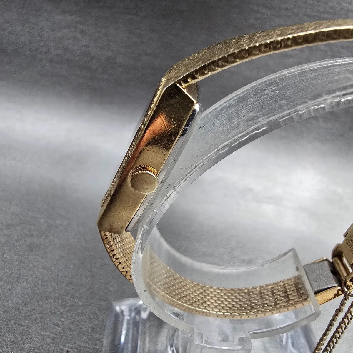 Seiko Watch Women 13mm Brown Dial Gold Oval 1320-5279 New Battery Vintage2