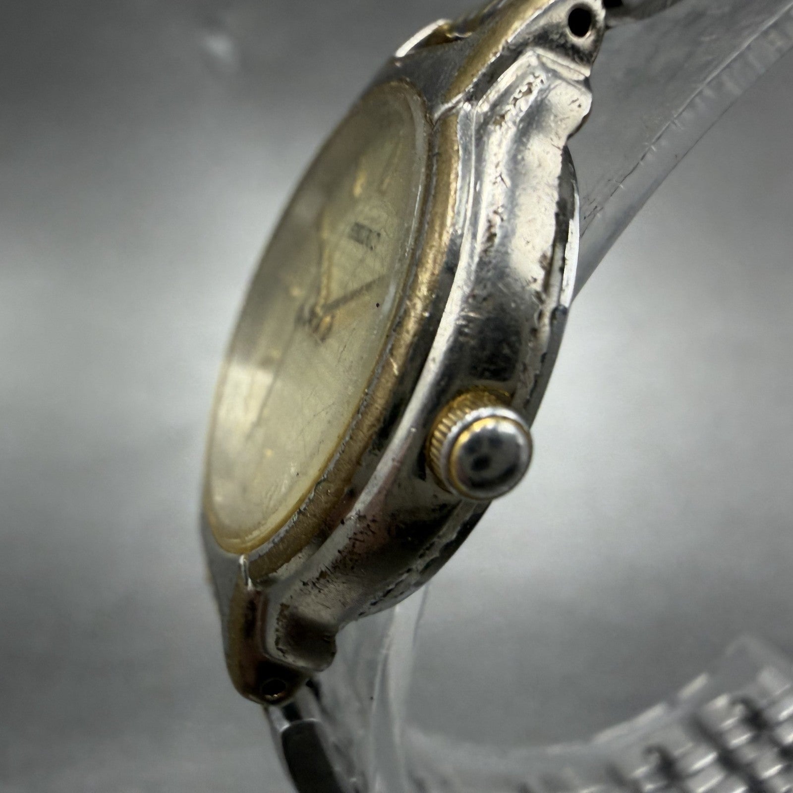 Seiko Watch Women 24mm Champagne Dial Two Tone Round V701-2C10 New Battery2