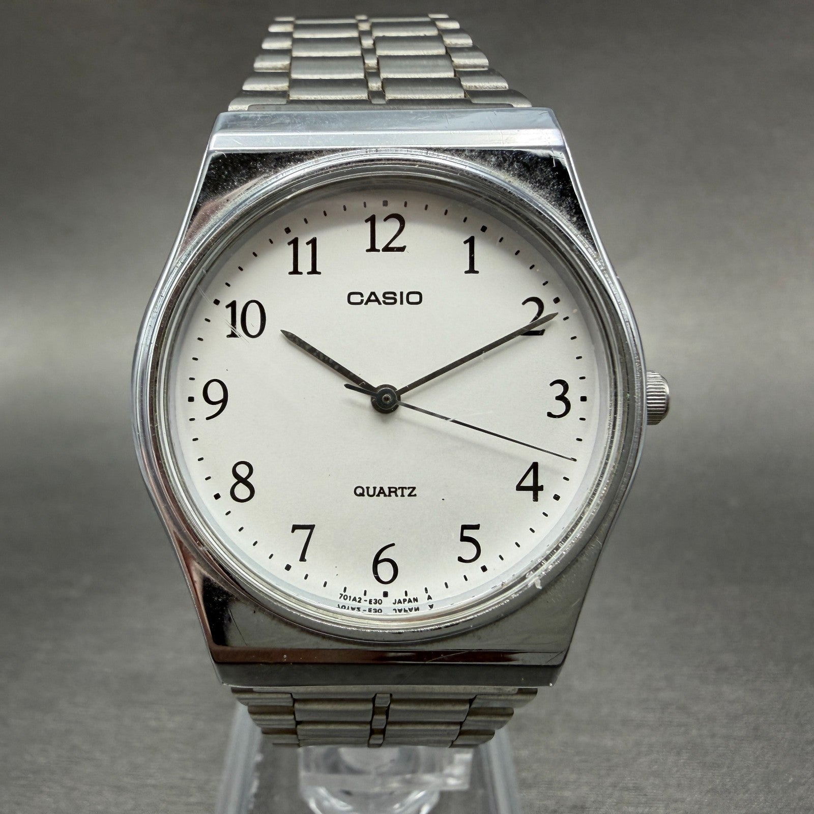 Casio MQ-336 Watch Men 33mm White Dial Silver Tone Round New Battery Vintage HJK0