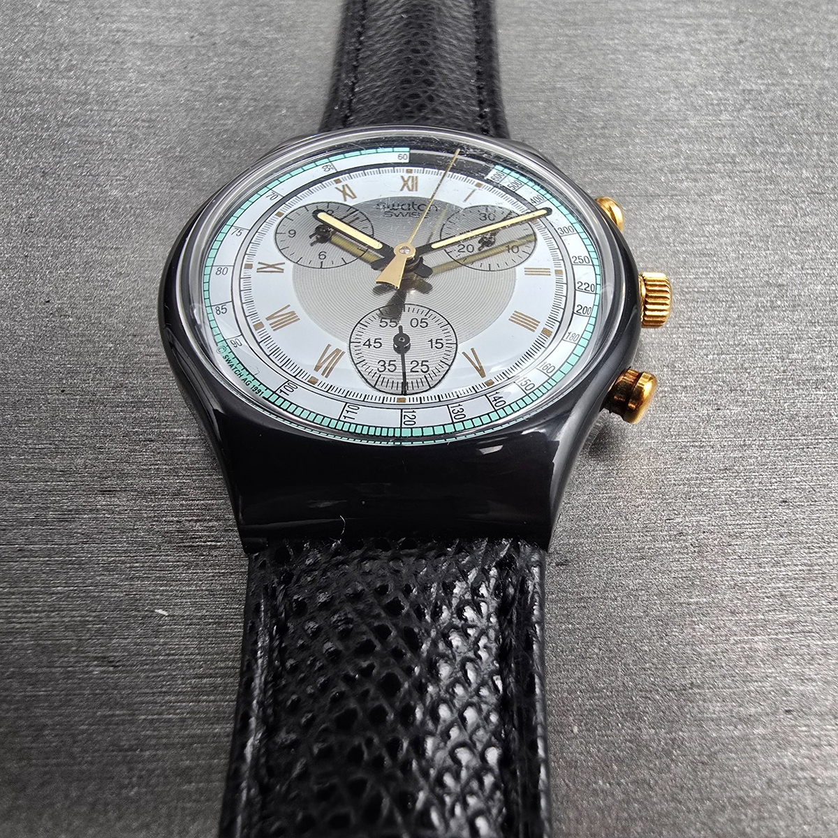 Swatch Chrono Colossal Watch Men 38mm Silver Dial Black Case SCB109 New Batt NOS6