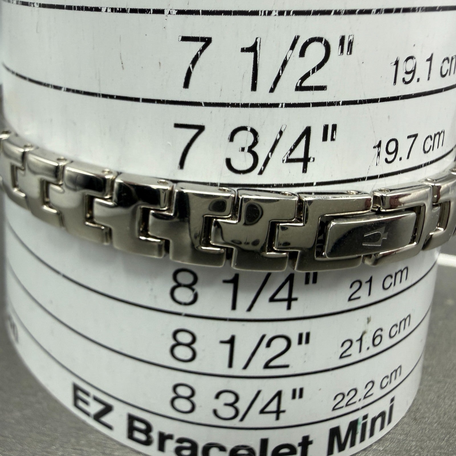Bulova Watch Women 22mm MOP Dial Two Tone Round 98T80 Bangle New Battery ABCD12310