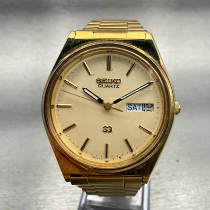 Seiko SQ Watch Men 35mm Champagne Dial Gold Tone Daydate Round 8123-7239 New Bat0