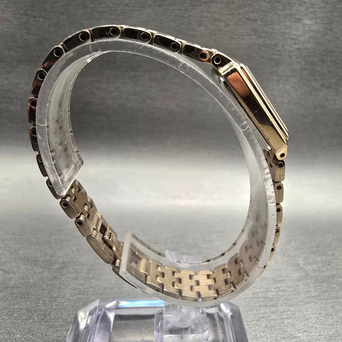Seiko Tank Watch Women 16mm Champagne Dial Gold Tone Rectangle 1N01-0FH0 NewBatt8