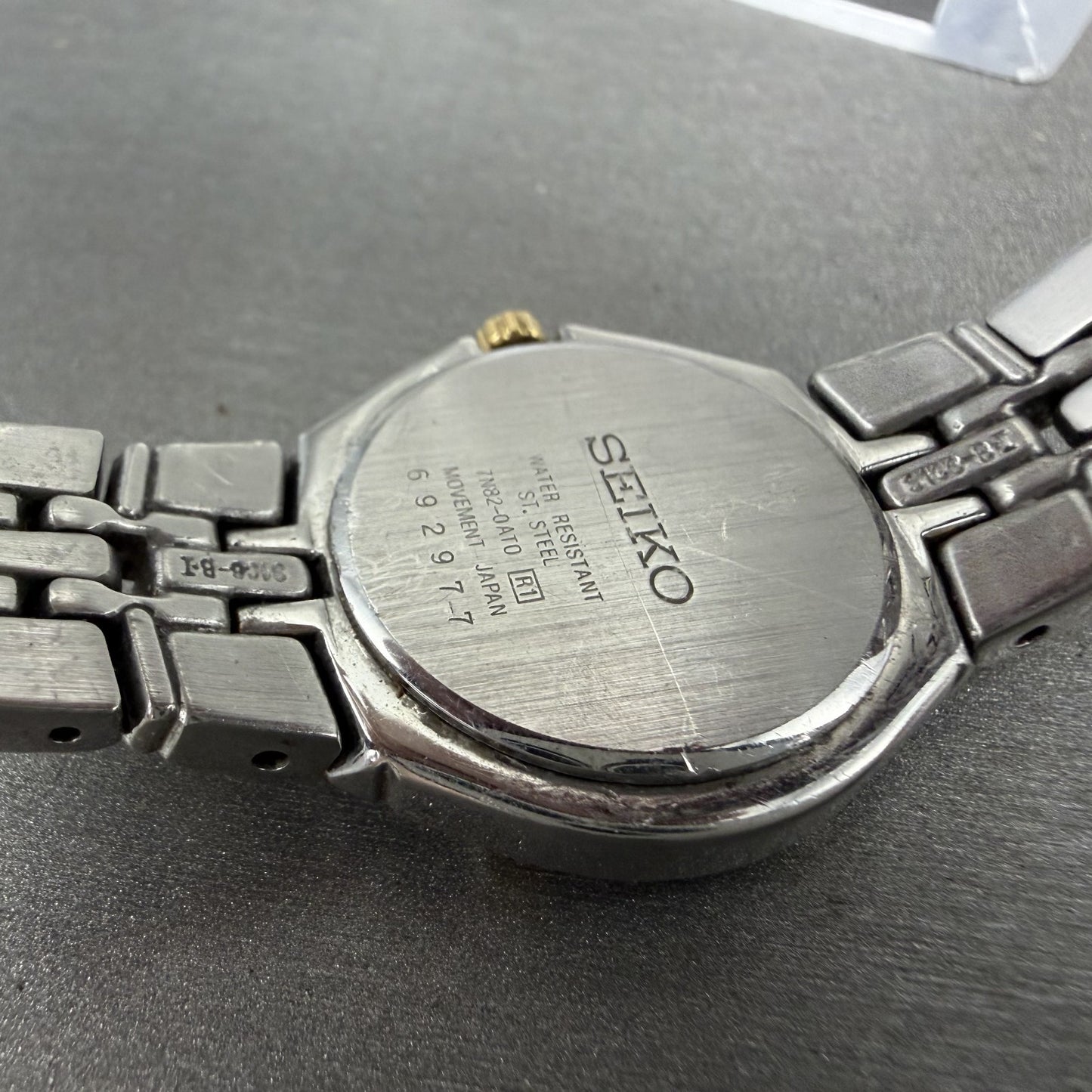 Seiko Watch Women 26mm Silver Dial Two Tone Date Round 7n820at0 New Battery9