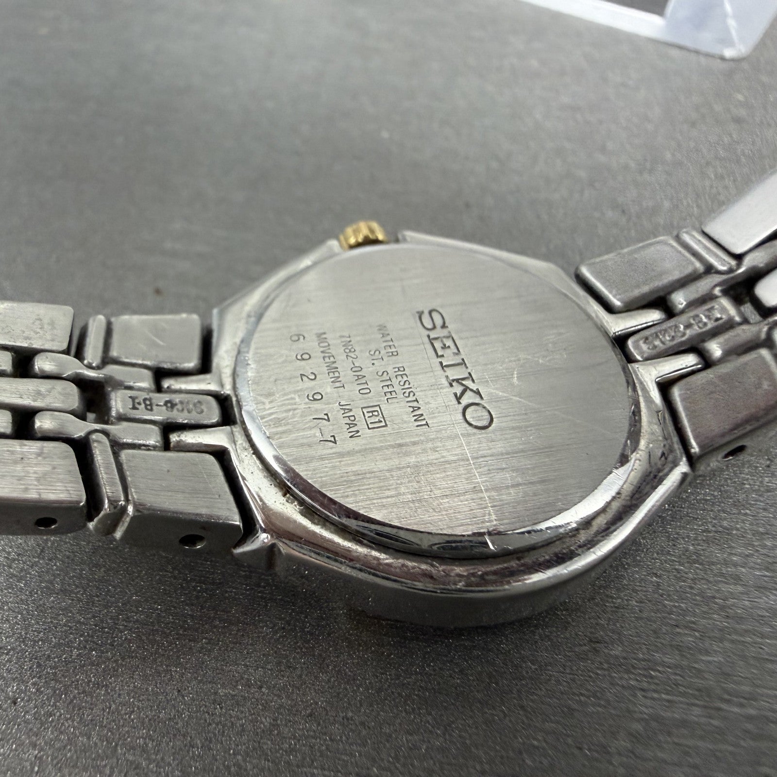 Seiko Watch Women 26mm Silver Dial Two Tone Date Round 7n820at0 New Battery9