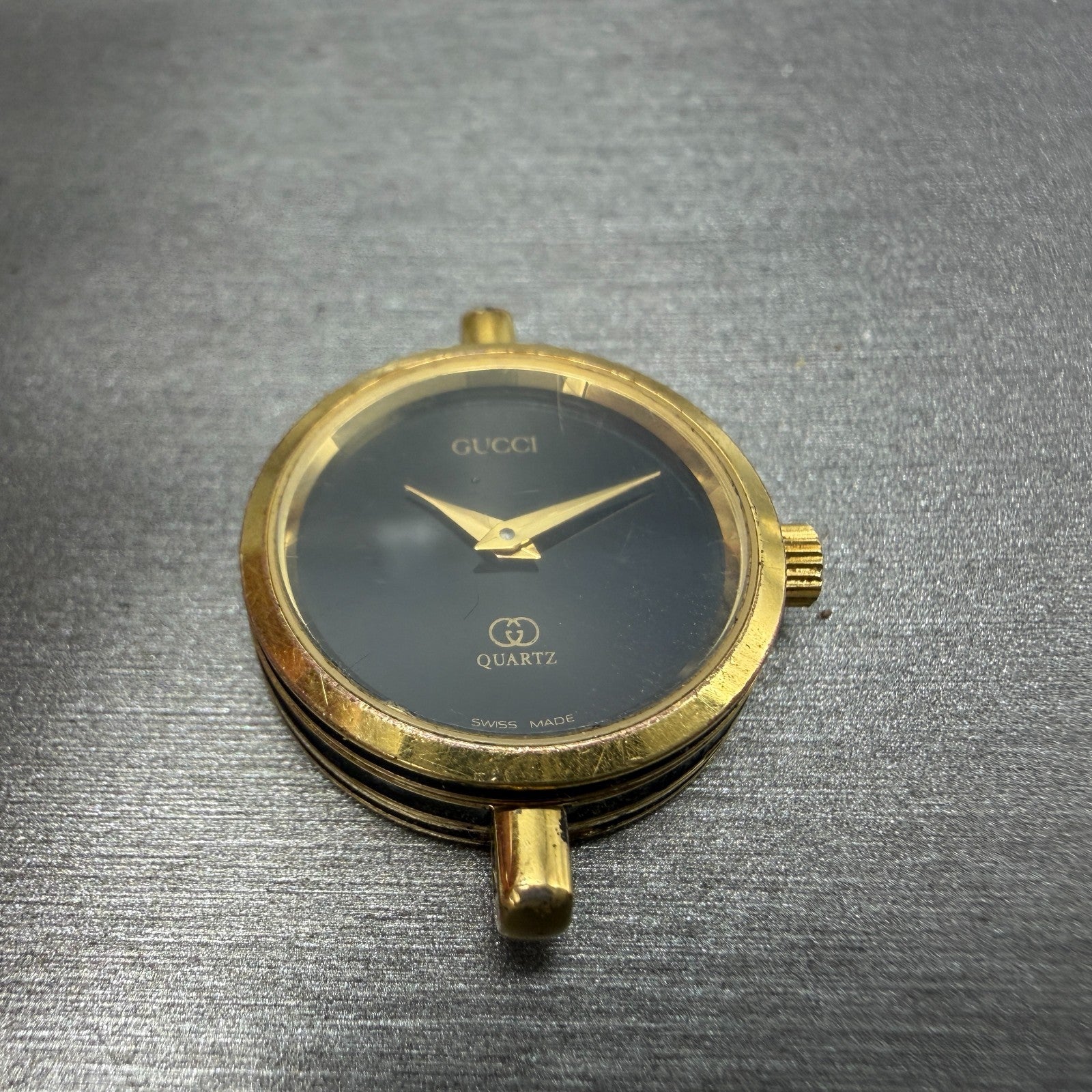 Gucci 2000L Watch Women 21mm Black Dial Gold Plated Round Vintage PARTS7