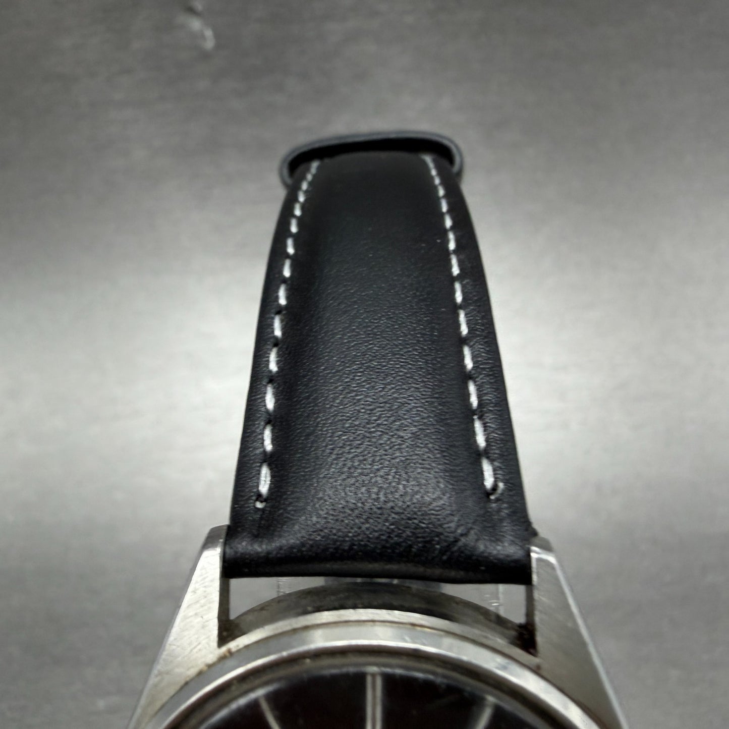 Seiko SQ Watch Men 34mm Black Dial Silver Tone Date 8222-7009 New Battery VTG4