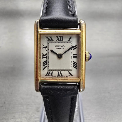 Seiko Tank Watch Women 17mm White Dial Gold Tone Rectangle 1400-5039 New Battery0