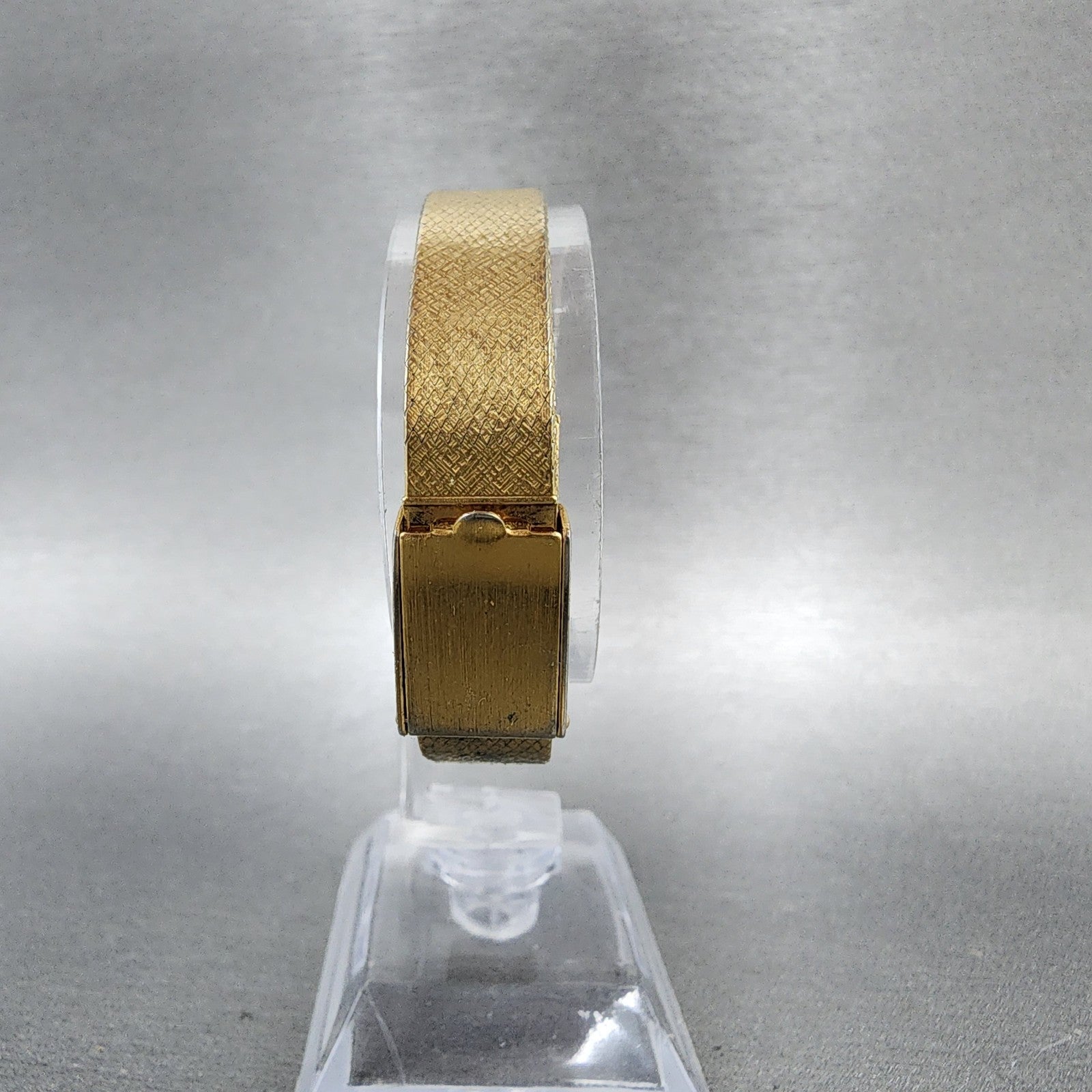 Armitron Deauville Tank Watch Women 15mm Gold Tone Diamond Bezel New Battery7