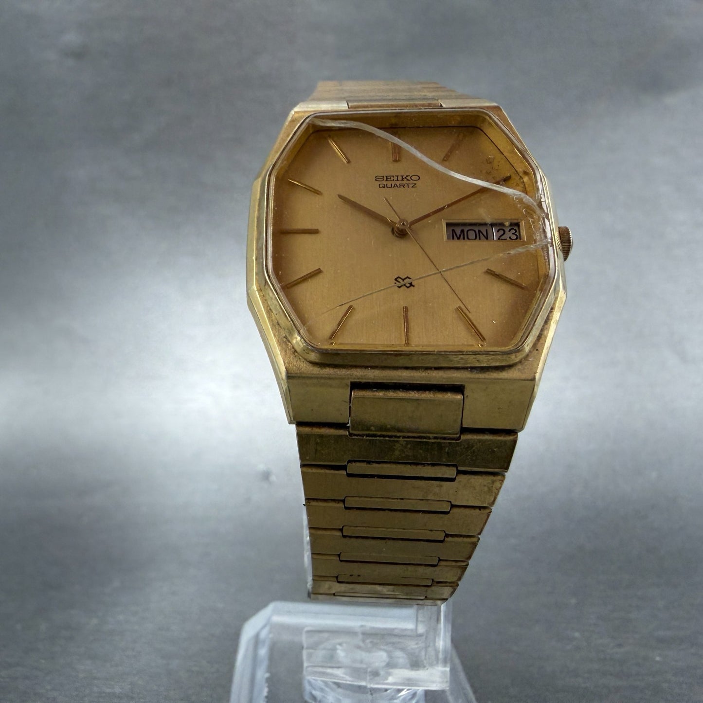 Seiko SQ Watch Men 31mm Champagne Dial Gold Tone Daydate 7123-5239 New Battery4