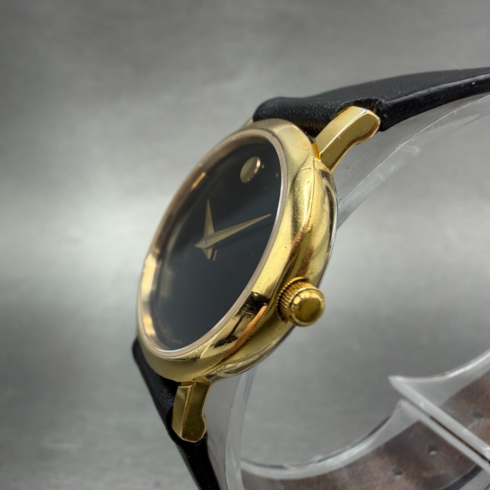 Movado Muesem Watch Women 26mm Black Dial Gold Tone Round 87 E4 0834 New Battery2