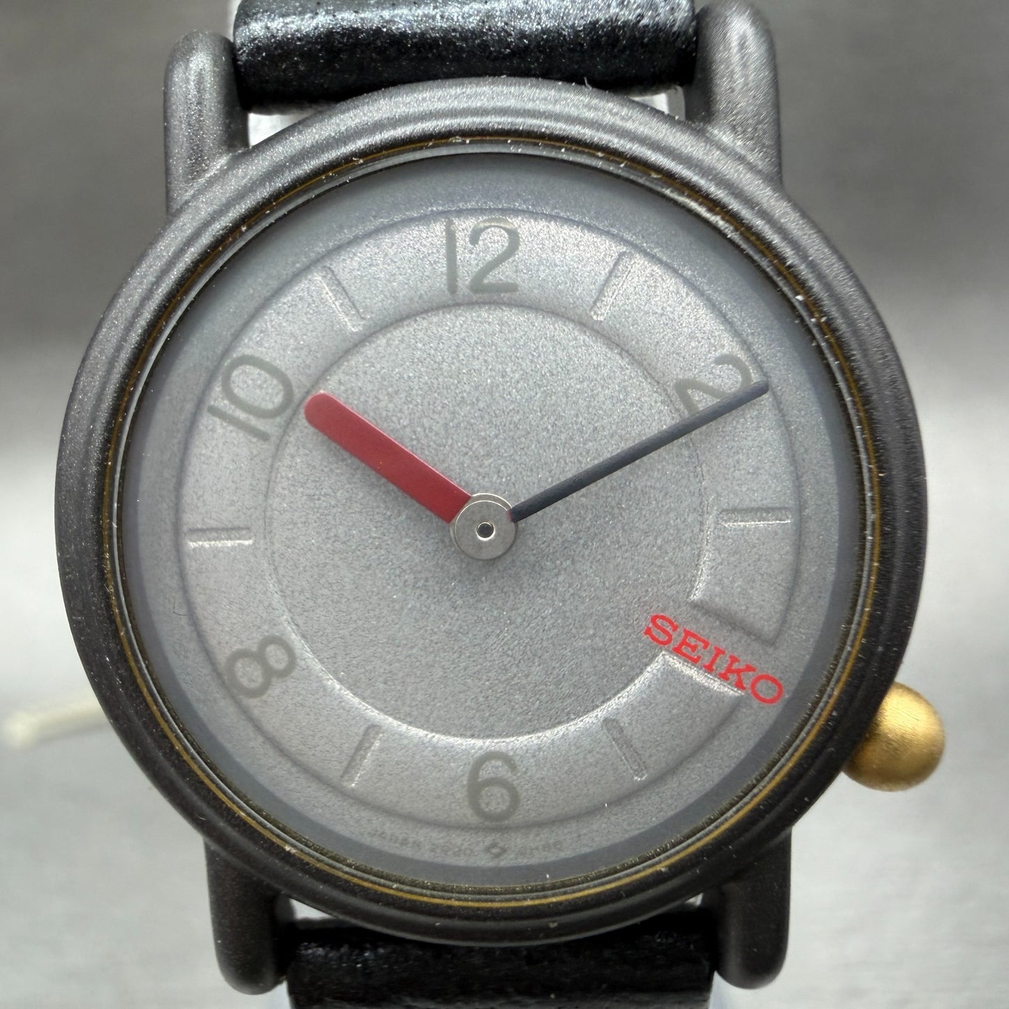 Seiko Watch Women 25mm Silver Dial Gray Tone Round 2P200B39 New Battery NOS 8891