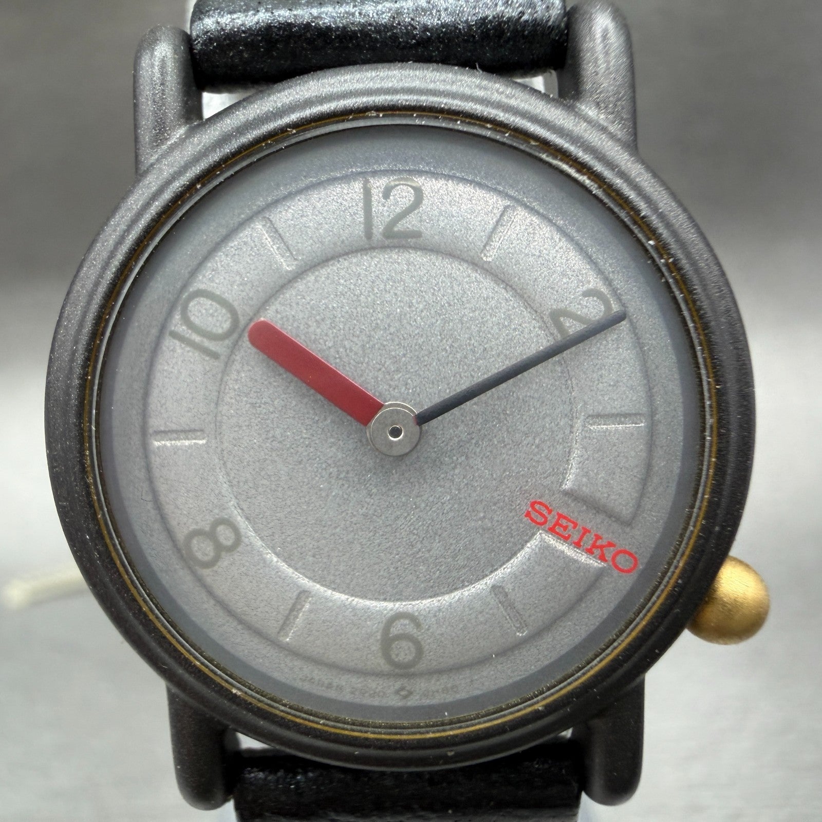 Seiko Watch Women 25mm Silver Dial Gray Tone Round 2P200B39 New Battery NOS 8891
