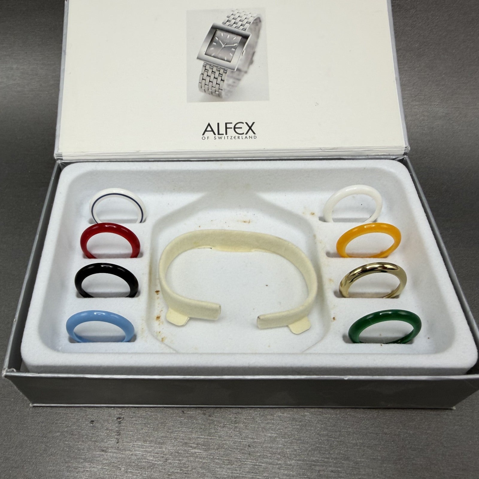 Alfex Interchange Bezel Watch Women 24mm White Dial Gold Tone Bangle New Batt14