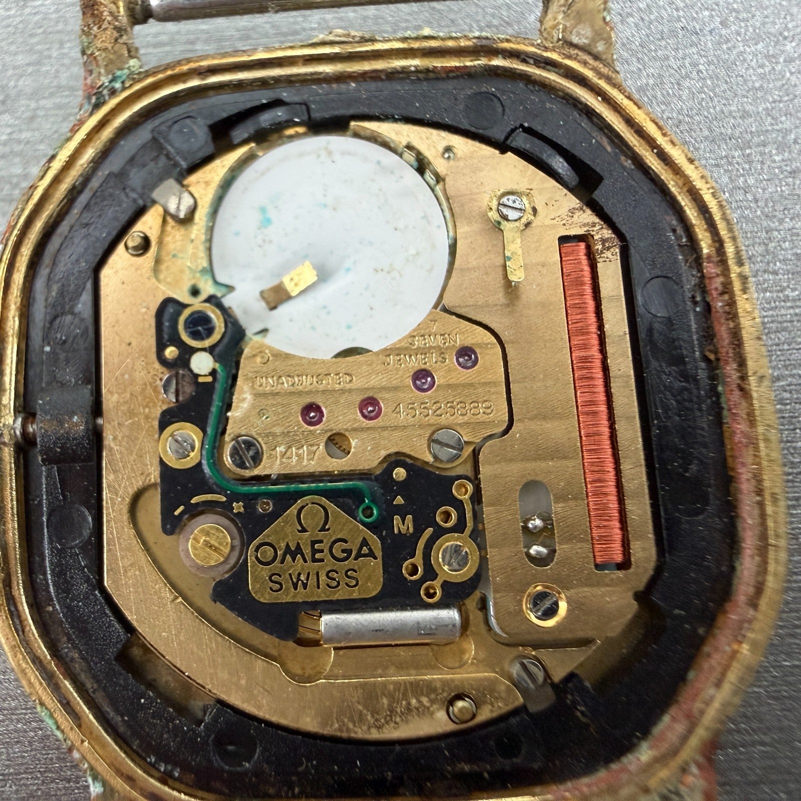 Omega De Ville Watch Men 29mm Champagne Dial Gold Octagon 1417 195.0031 PARTS13