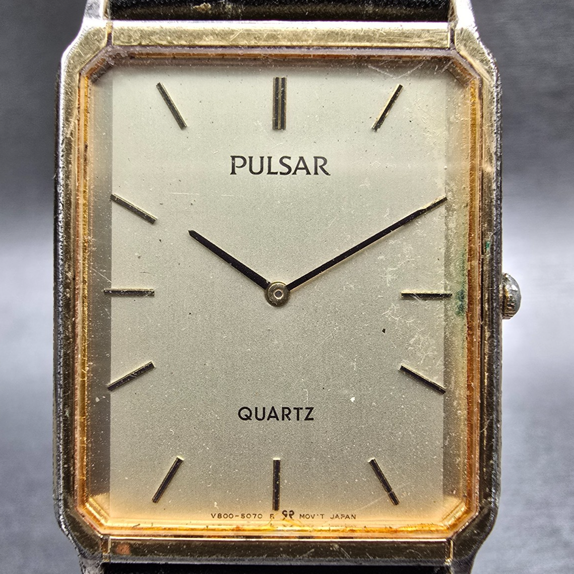 Pulsar Tank Watch Men 27mm Champagne Dial Gold Tone Rectangle V800-5080 New Batt1