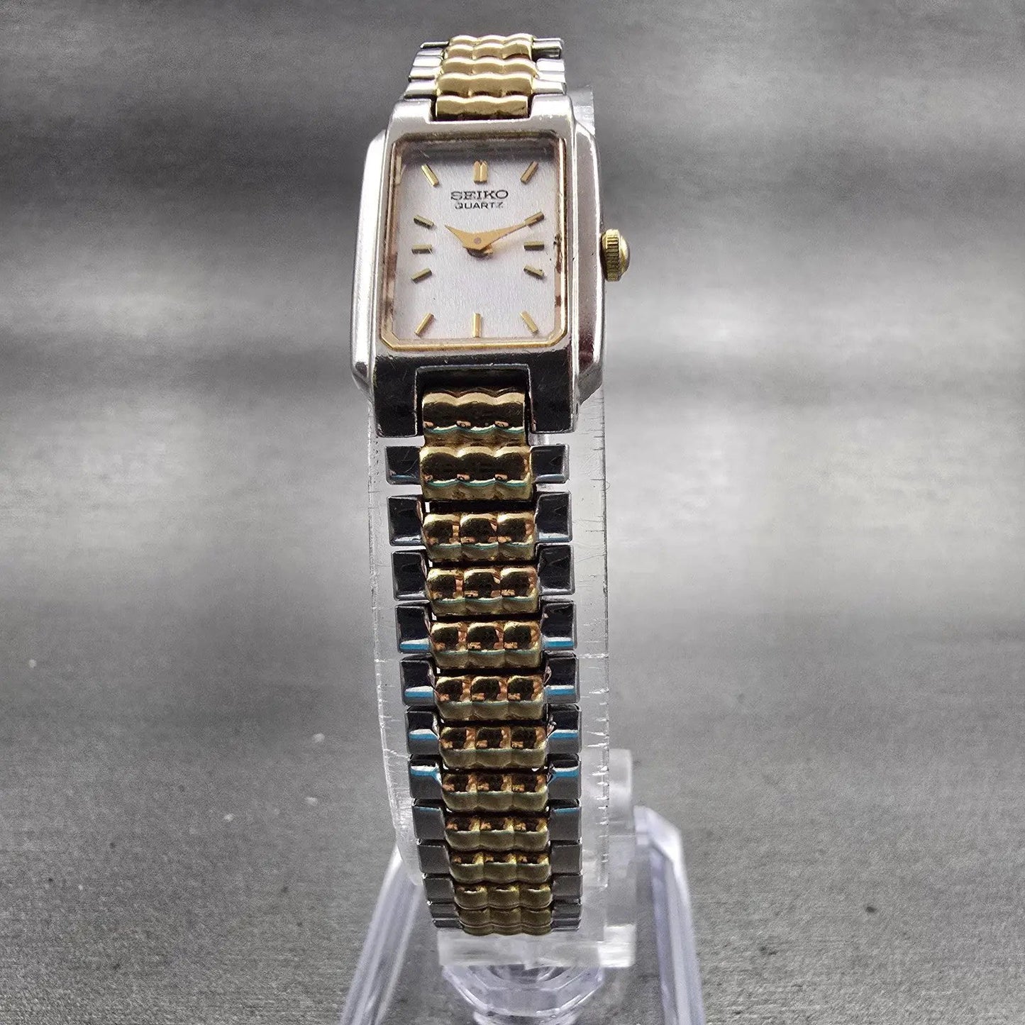 Seiko Tank Watch Women 15mm Silver Dial Two Tone Rectangle 1N00-5A99 New Battery5
