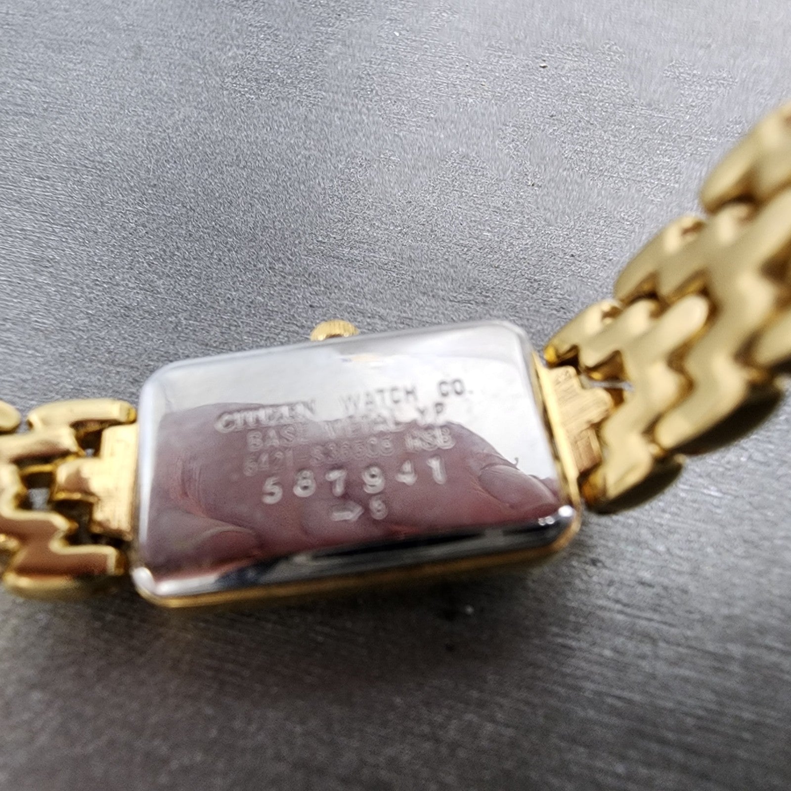 Citizen Tank Watch Women 13mm MOP Dial Gold Tone Rectangle 5421S036505 New Batt9