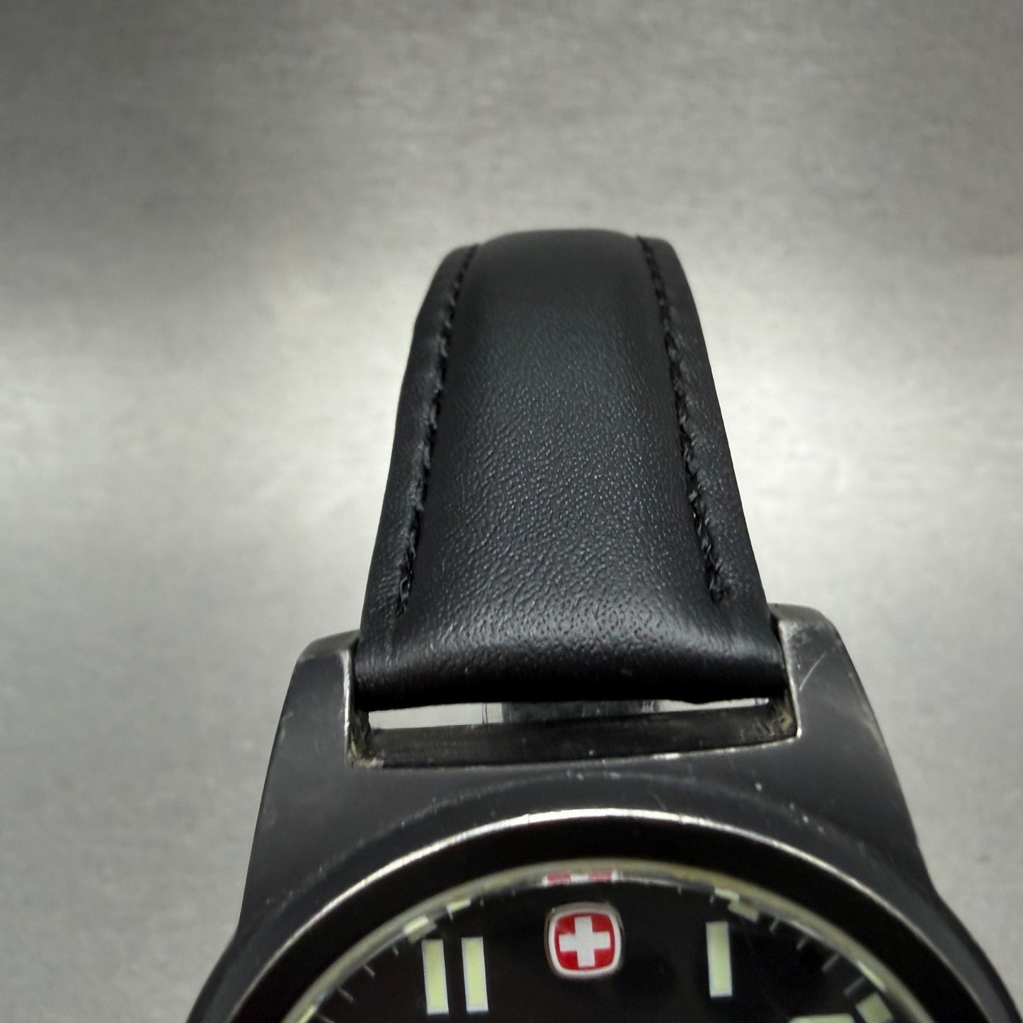 Wenger Watch Men 41mm Black Dial Black Tone Date 7281X Round New Battery4