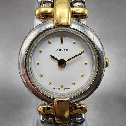 Pulsar Watch Women 21mm White Dial Two Tone Round V810-X028 New Battery