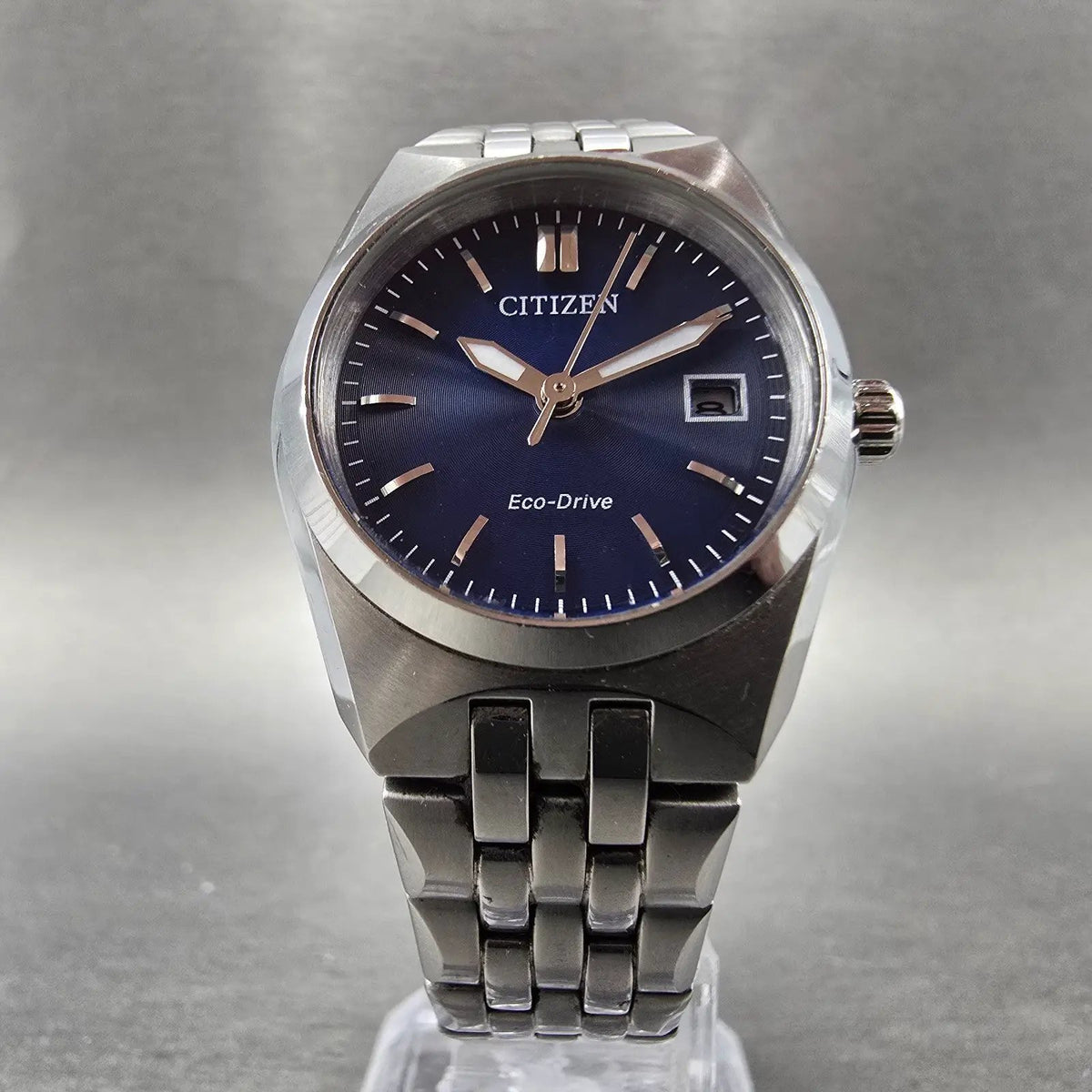 Citizen Eco-Drive Corso Watch Women 27mm Blue Dial Silver Date E011-S099684 Runs5