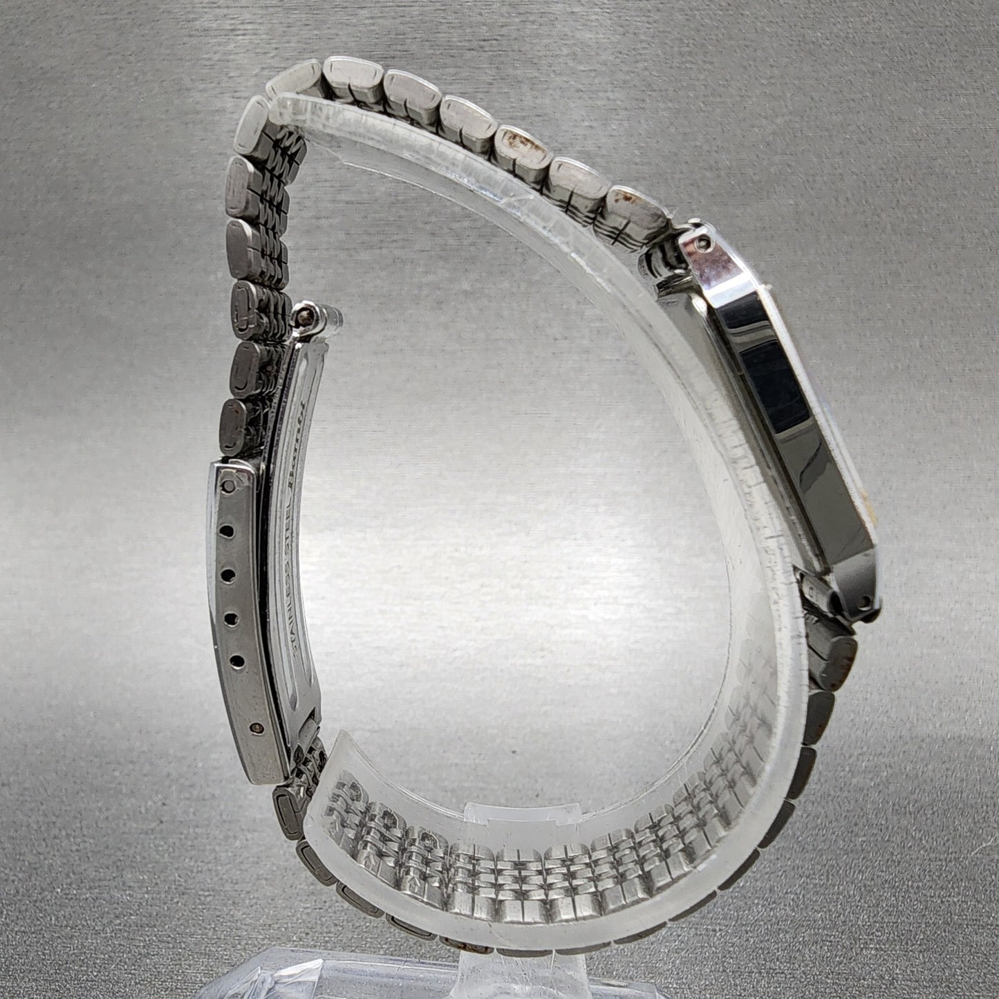 Seiko Tank Watch Women 20mm Silver Dial Two Tone 73215700 New Battery9