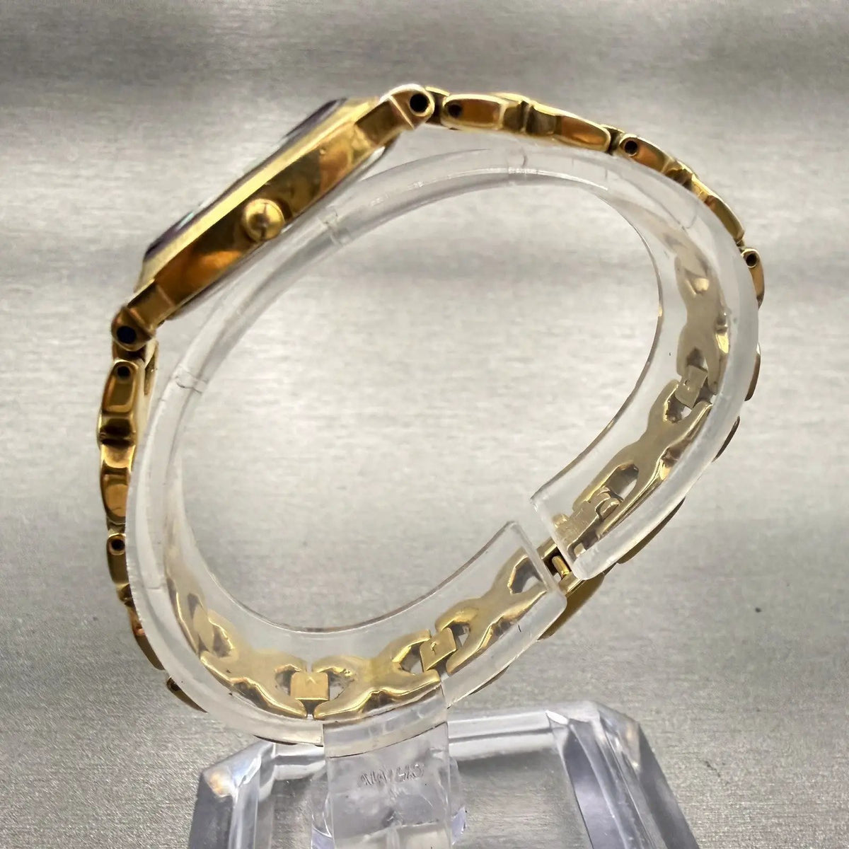 48302296