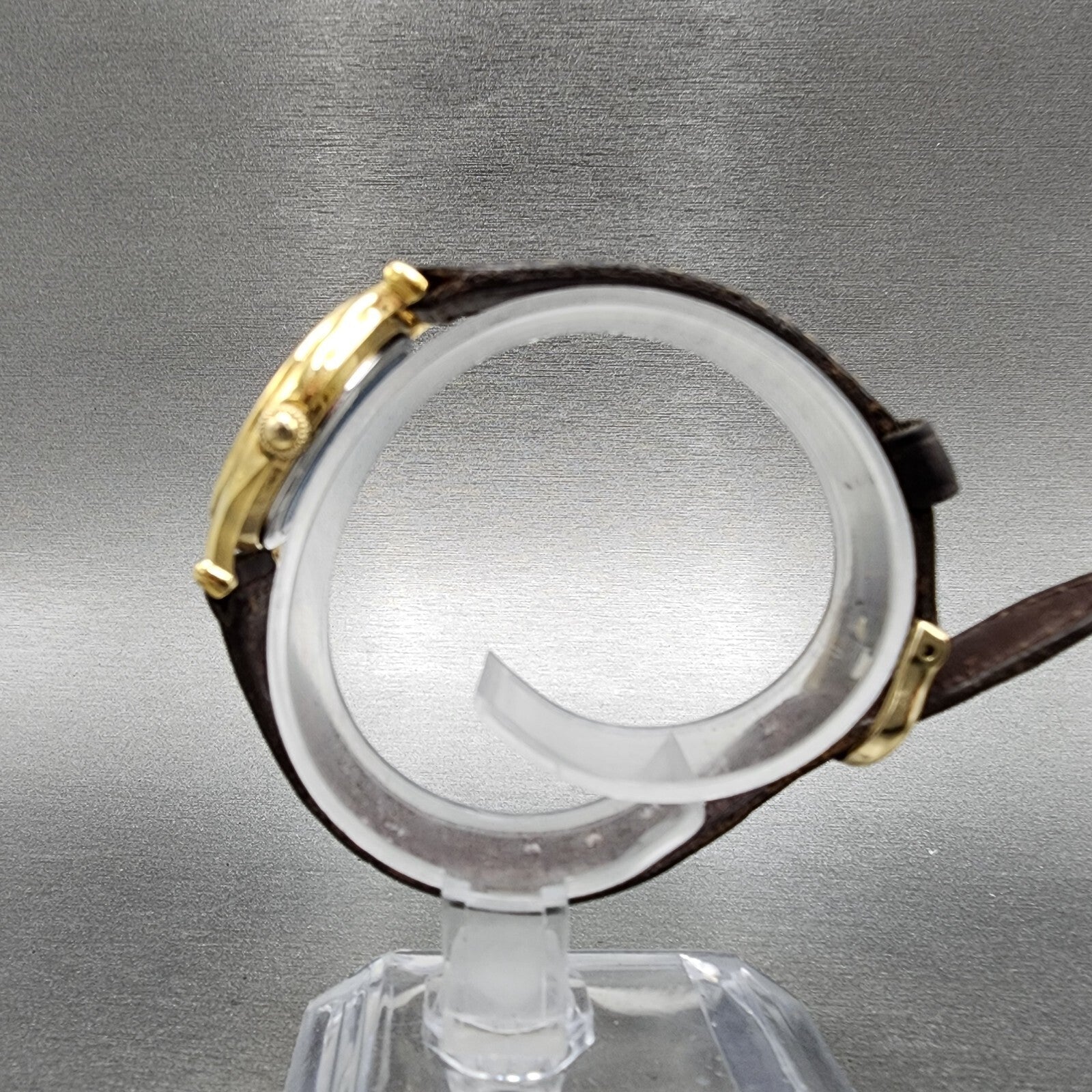 Seiko Age Of Discovery Watch Women 26mm White Dial Gold Tone Date 3Y020B09 PART7