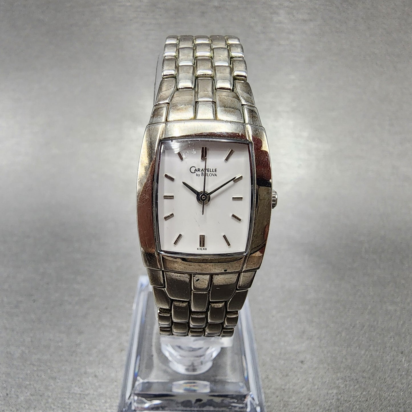 Caravelle Bulova Watch Women 20mm White Dial Silver Tone Rectangle 43L48 NewBatt0