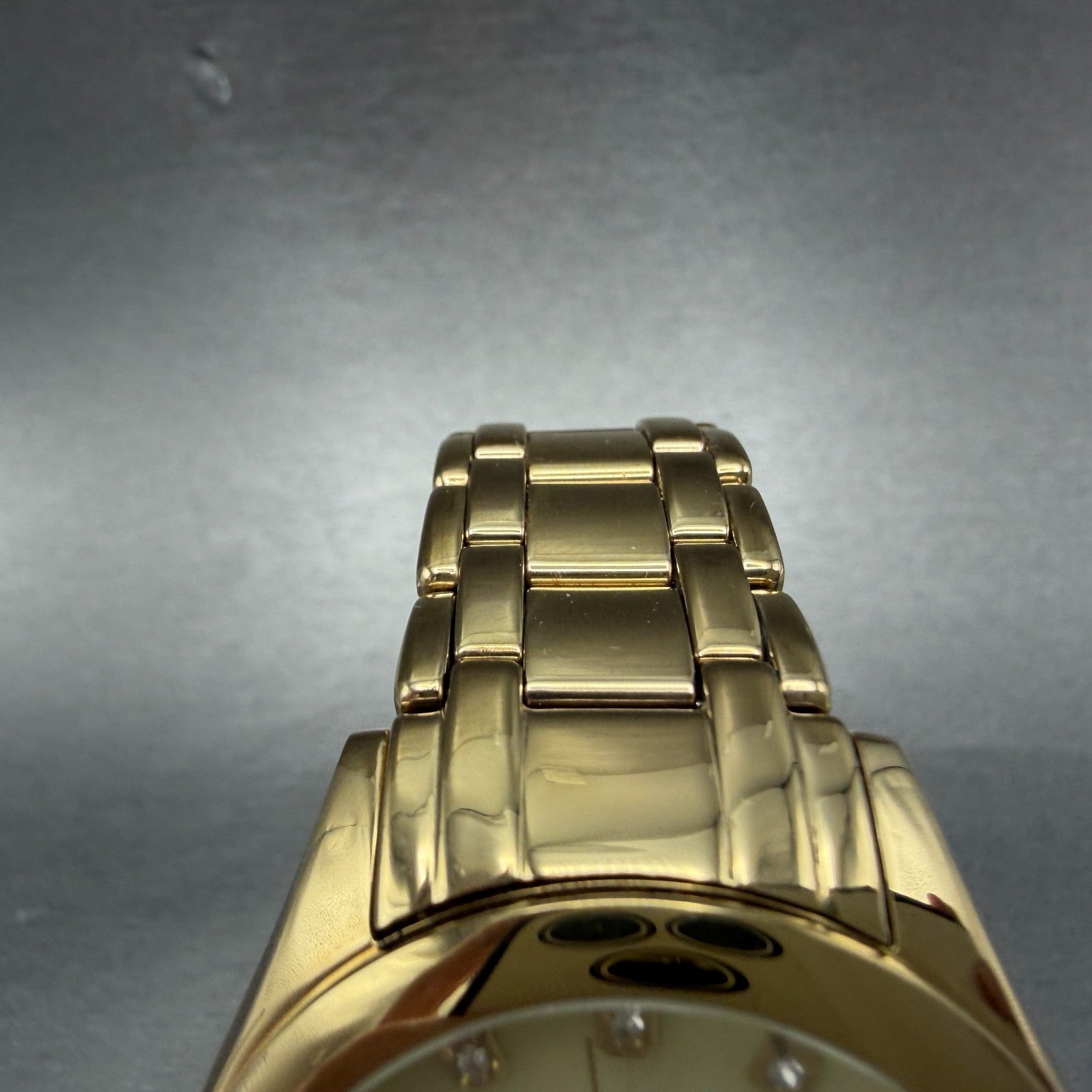 Michael Kors Watch Women 40mm MOP Dial Gold Tone Date Round MK-5310 New battery4