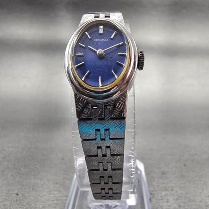 Seiko Watch Women 16mm Blue Dial Silver Tone Oval 1100-5319 Manual Runs VTG5