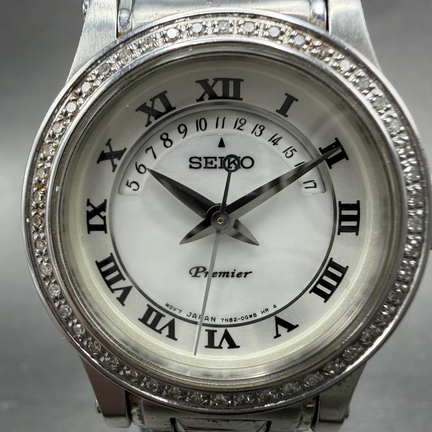 Seiko Premier Watch Women 27mm MOP Dial Silver Tone Date 7N82-0DA0 New Battery1
