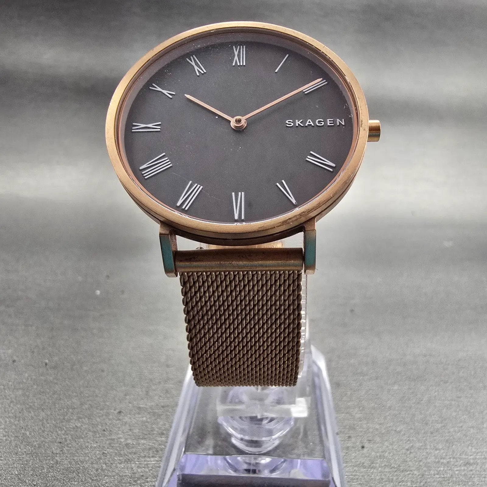 Skagen Hald Watch Women 34mm Gray Dial Gold Tone Round SKW2675 New Battery5