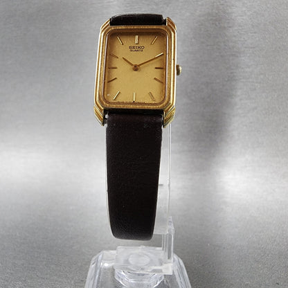 Seiko Tank Watch Women 18mm Champagne Dial Gold Tone 73205500 New Battery5