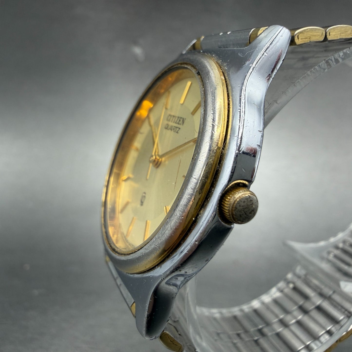 Citizen CQ Watch Unisex 33mm Champagne Dial Two Tone Round 6030-075099 New batt2