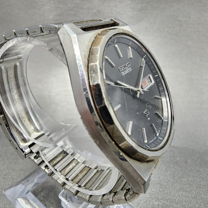 Seiko SQ Watch Men 37mm Gray Dial Steel Daydate Round 7123-9009 PARTS
