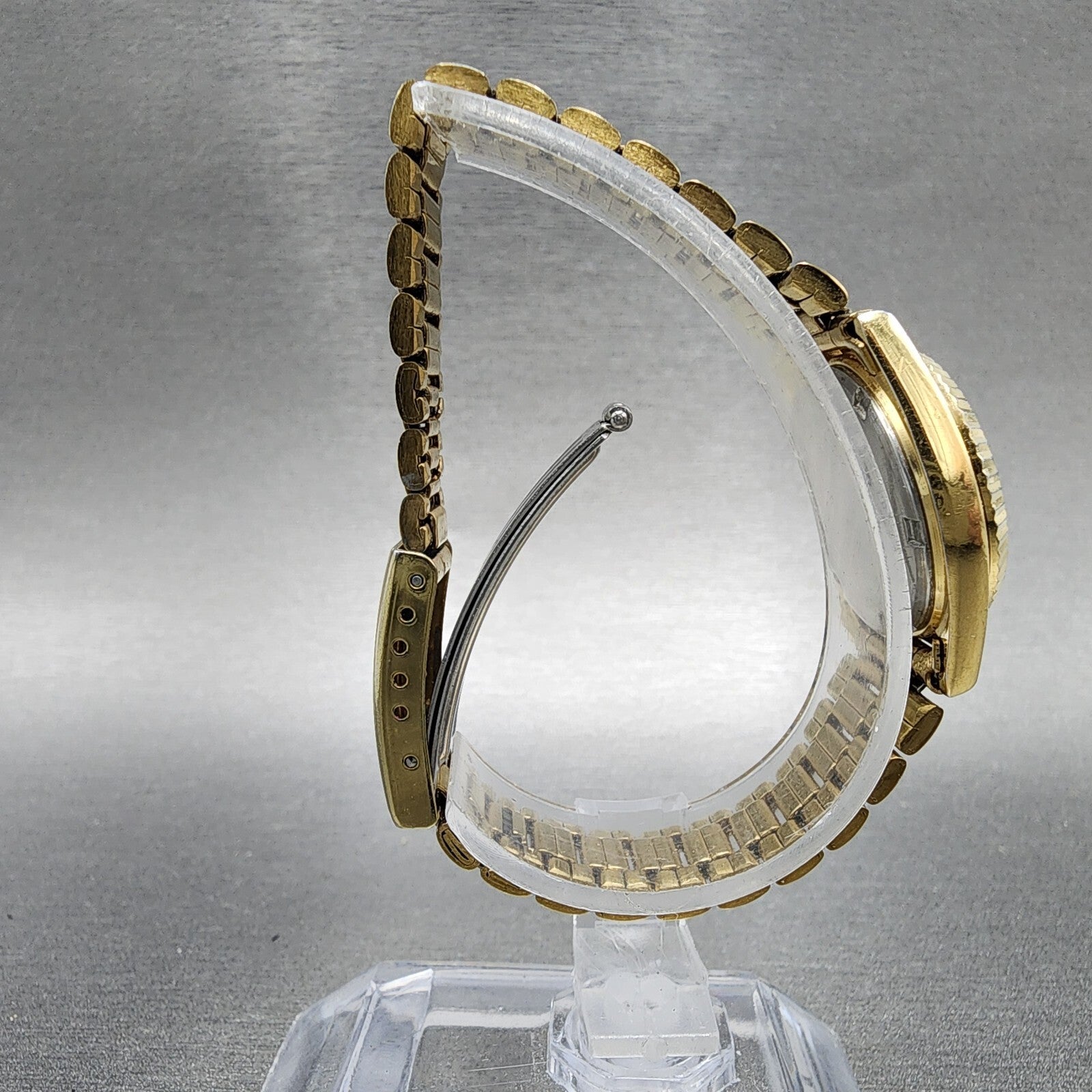 Seiko SQ Watch Women 24mm Gold Dial Gold Tone Daydate Round 3E230A69 New Batt8