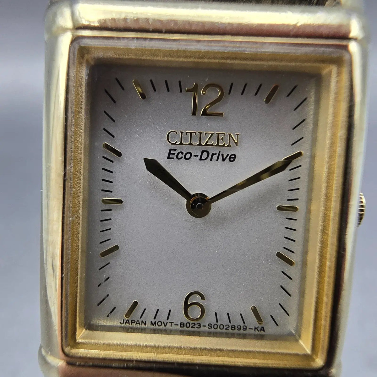 Citizen Eco-Drive Tank Watch Women 18mm Champagne Dial Gold B023-S001561 Works 41