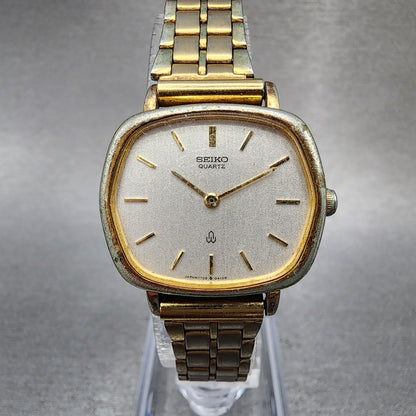 Seiko Watch Women 27mm Silver Dial Gold Tone Round 47205120 New Battery0