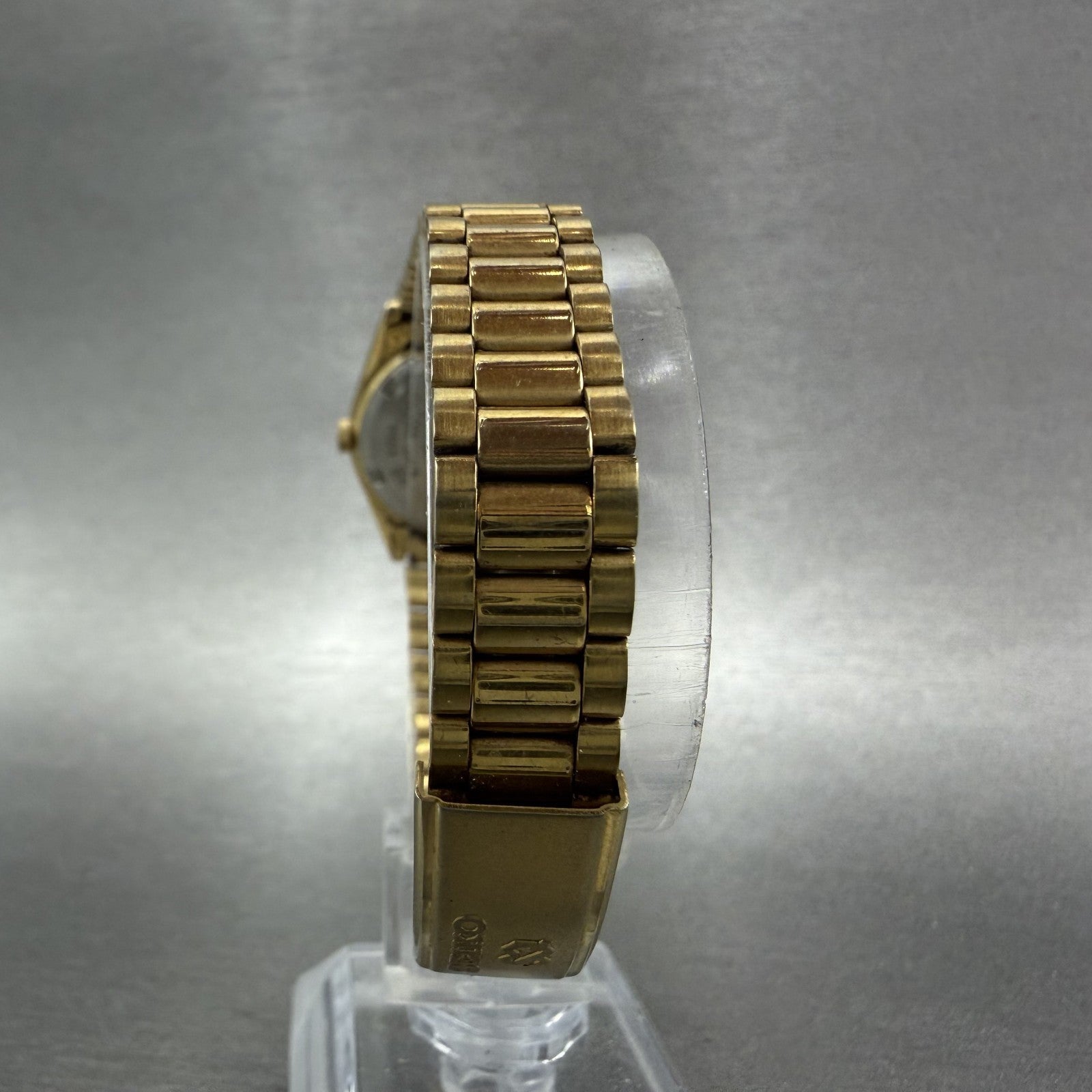 Seiko SQ Watch Women 24mm Champagne Dial Gold Tone Daydate 3e230a69 New Battery7