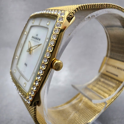 Skagen Tank Watch Women 27mm MOP Dial Gold Tone Rectangle 384SGG New Battery2