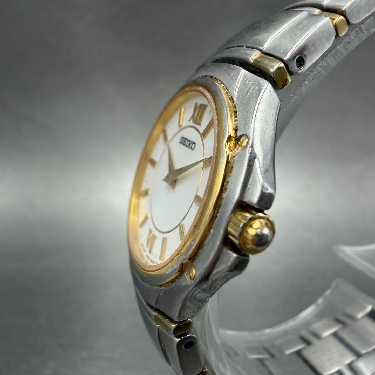 Seiko Watch Women 26mm White Dial Two Tone Round 1N00-1E70 New Battery Vintage2