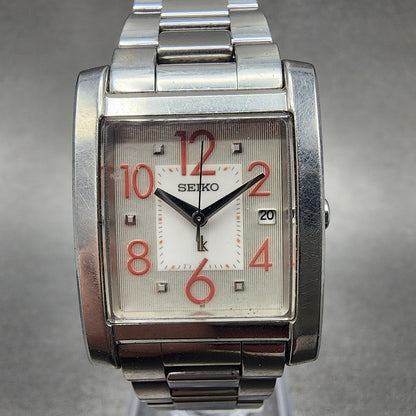 Seiko Lukia Tank Watch Women 24mm Silver Dial Silver Tone 7n820dk0 New Battery0