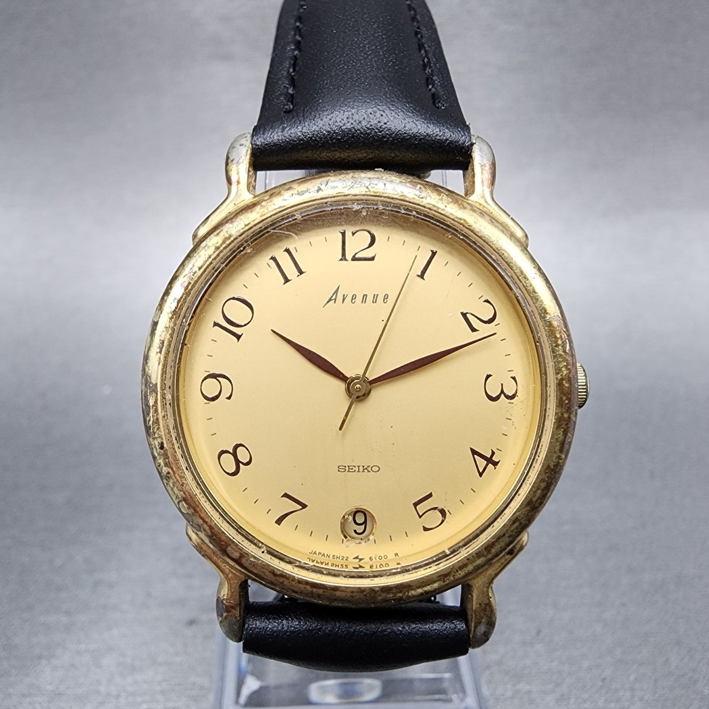 Seiko Avenue Watch Unisex 31mm Gold Dial Gold Tone Date Round 5H226150 New Batt0