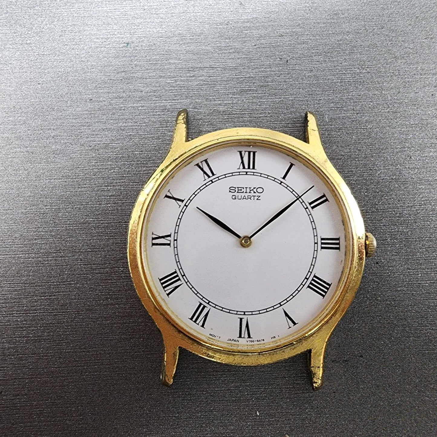 Seiko Watch Men 34mm White Dial Gold Tone Round V7008A10 New Battery0
